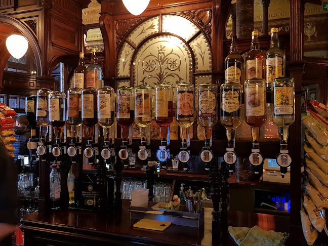 Princess Louise, Holborn