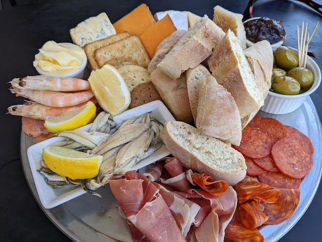 Opinii despre Arch Bar Lounge & Kitchen în Ramsgate - Hospitality and gastronomy