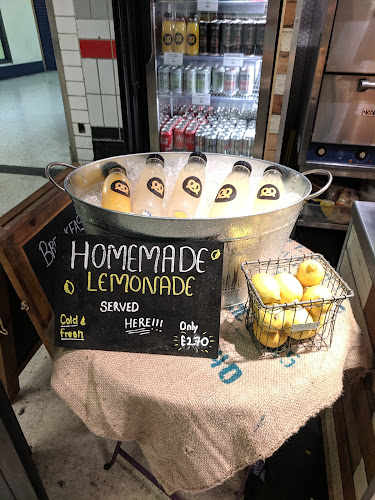 Knot Pretzel - London