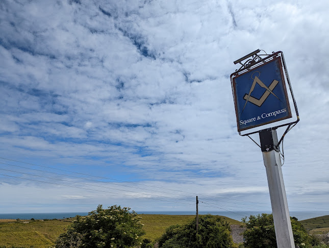 Comentarii opinii despre The Square & Compass