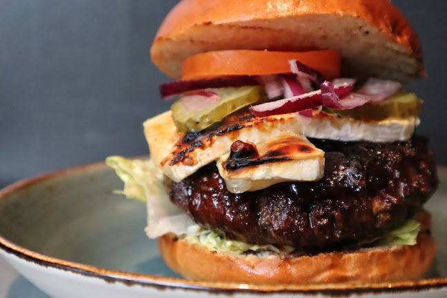 S Las Vegas Blvd, Windsor SL4 1PJ, United Kingdom