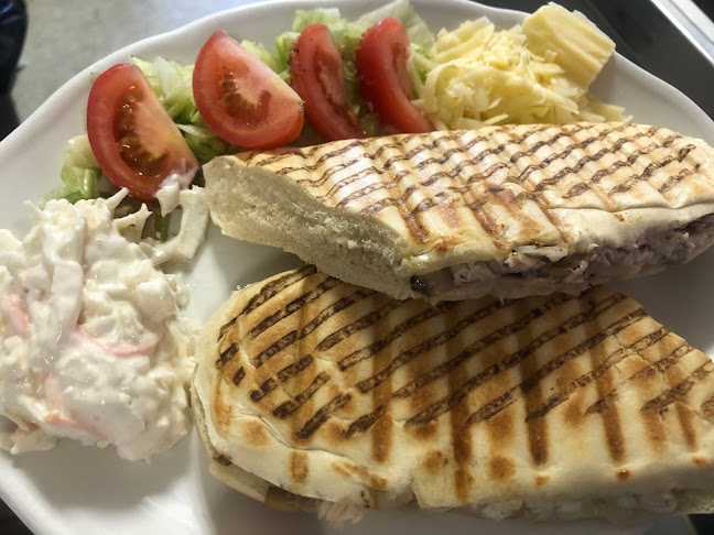 Comentarii opinii despre Becky's Cafe