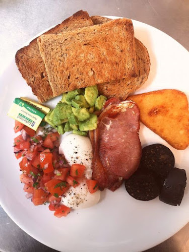 3 Market Strand, Falmouth TR11 3DB