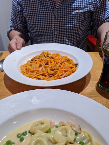 Kings Parade, King St, Cottingham HU16 5QQ, United Kingdom