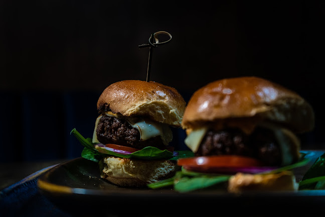 Comentarii opinii despre Lit Shisha Bar & Restaurant