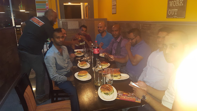 Opinii despre Babuchi - Grill & Desserts în Hyde - Hospitality and gastronomy