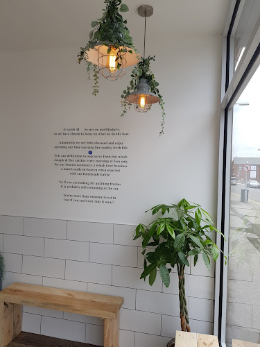 44 Newcastle Ave, Worksop S80 1LA, United Kingdom