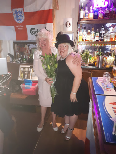 Comentarii opinii despre Oddfellows Hall