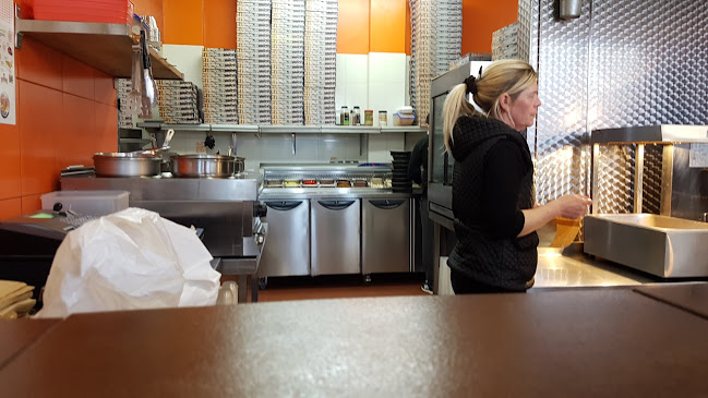 Comentarii opinii despre Pizza Box