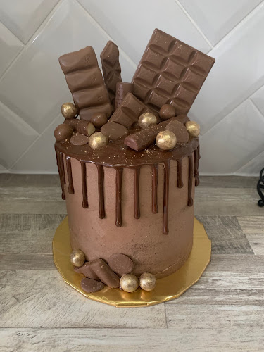 Elle's Sweet Treats - Hospitality and gastronomy