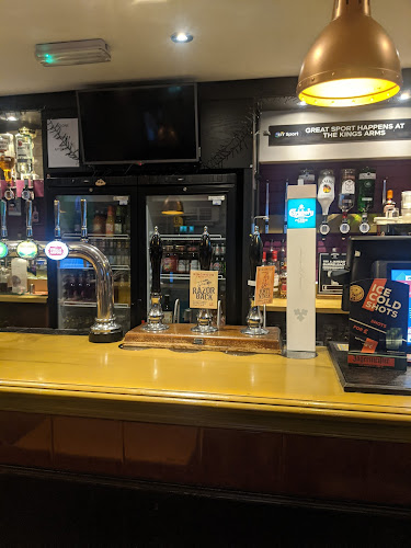 Comentarii opinii despre Kings Arms