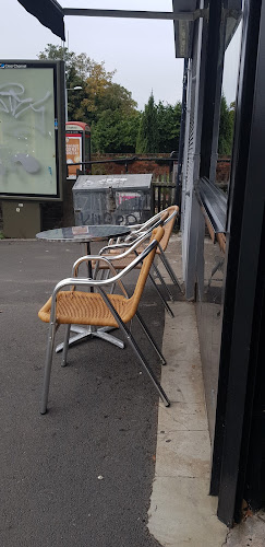 Comentarii opinii despre Snacks Corner