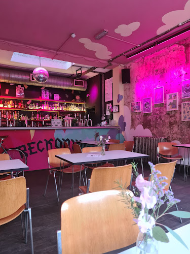 Comentarii opinii despre Dream Bags Jaguar Shoes