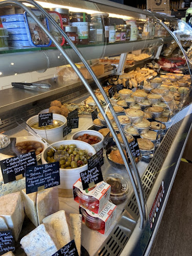 Comentarii opinii despre The Larder Yelverton