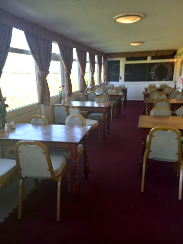 Comentarii opinii despre Four Crossroads Inn