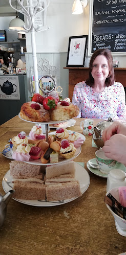 16 The Parade, Parkgate, Neston CH64 6SA