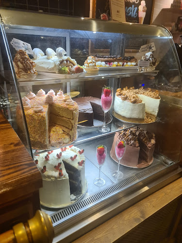 Lymewood Farm - Dining & Carvery - Hospitality and gastronomy