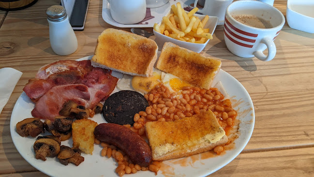 Opinii despre Fig Tree Coffee Shop în Wirral - Hospitality and gastronomy