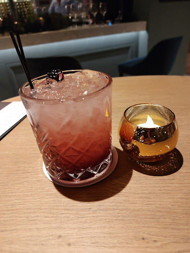 Broadcroft Cafe, Bar & Grill - Glasgow