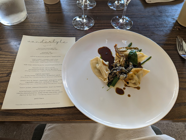 Opinii despre Vanderlyle în Cambridge - Hospitality and gastronomy