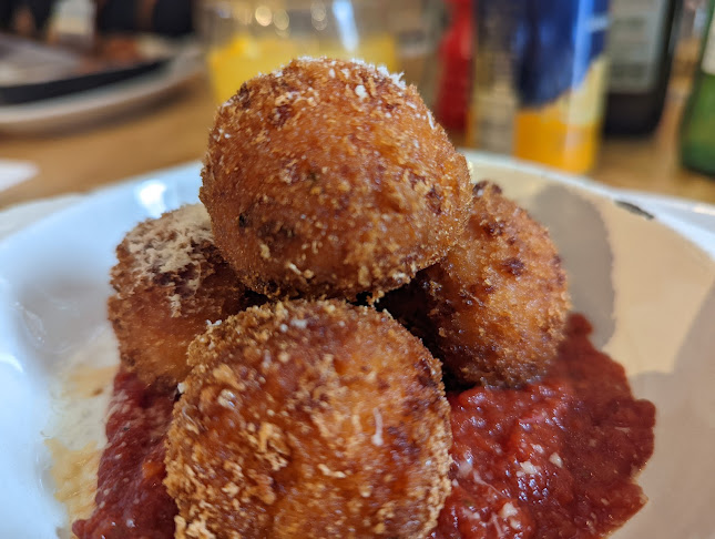 High St, Manningtree CO11 1AH, United Kingdom