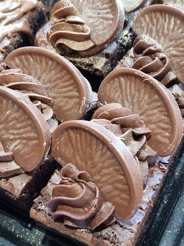 34 Millholm Rd, Desborough, Kettering NN14 2NE