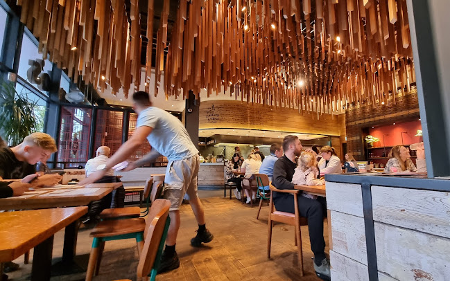 Nando's Trowbridge - Hospitality and gastronomy