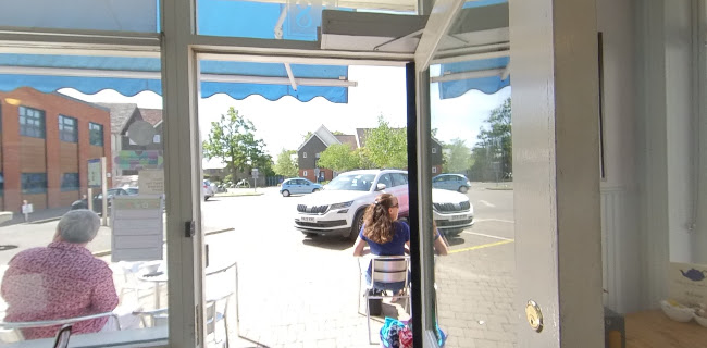 Comentarii opinii despre The Little Tea House Southwater Ltd