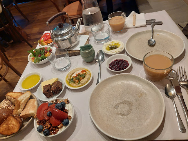 Comentarii opinii despre Honey & Co.