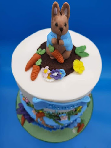 Fifi's Fab Cakes - Hospitality and gastronomy