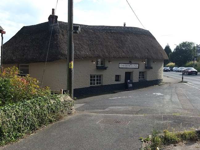 The Wheel Inn - Hospitality and gastronomy