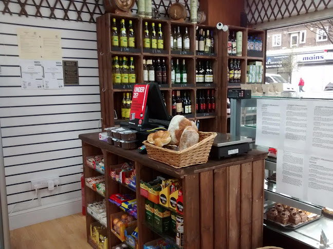 Opinii despre Acasa în Loughton - Hospitality and gastronomy