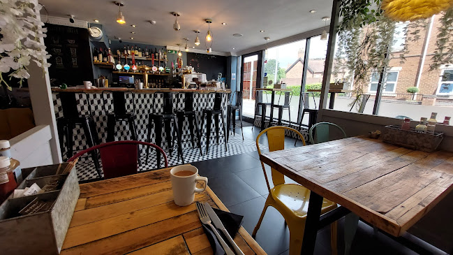 The Smokin duck - Hospitality and gastronomy