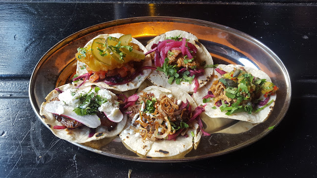 Opinii despre The Crooked Billet în London - Hospitality and gastronomy