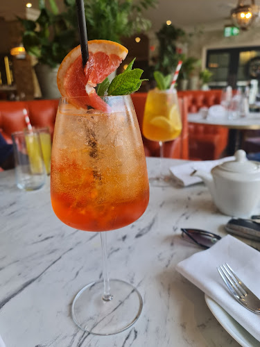 Belluccis Restaurant Ltd - Wakefield