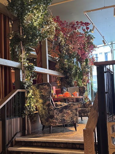 Opinii despre The Folly în London - Hospitality and gastronomy