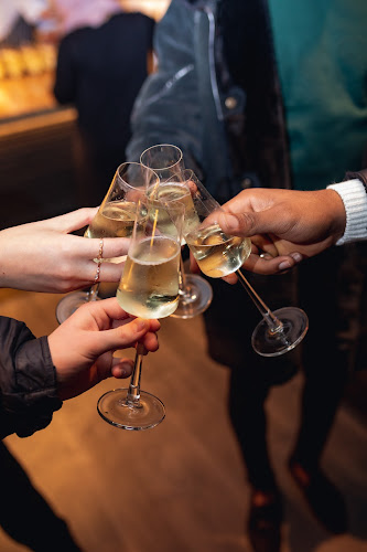 Louis House, Princes Ave, Roundhay, Oakwood, Leeds LS8 2FA