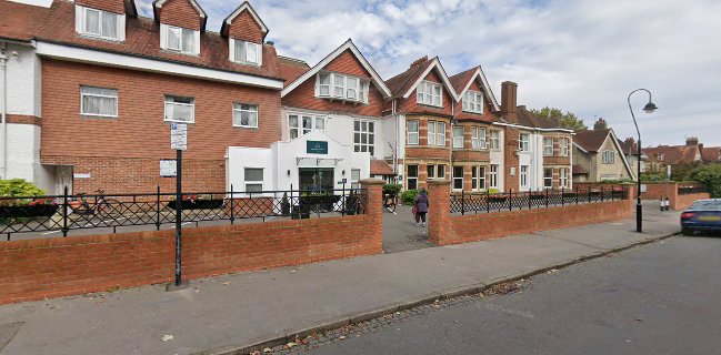 Linton Lodge Hotel restaurant