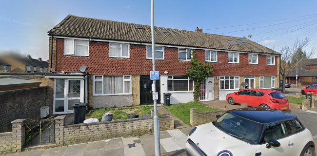 Drizzle Dazzle Cupcakes - Ilford