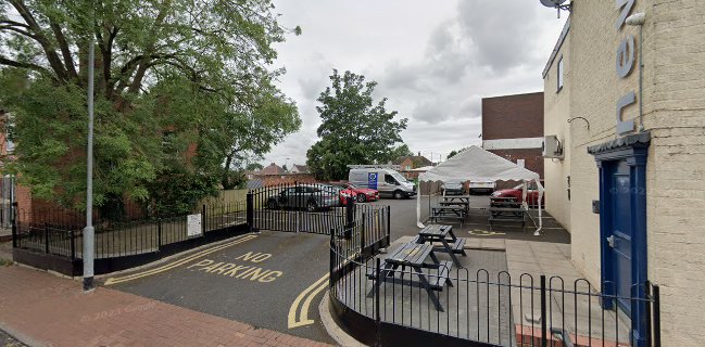 Mims Moms Coffee & Champagne Bar