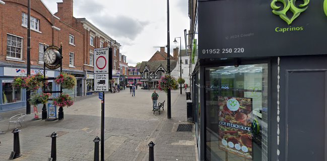 Caprinos Pizza Telford