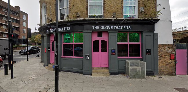 The Glove That Fits - Hospitality and gastronomy