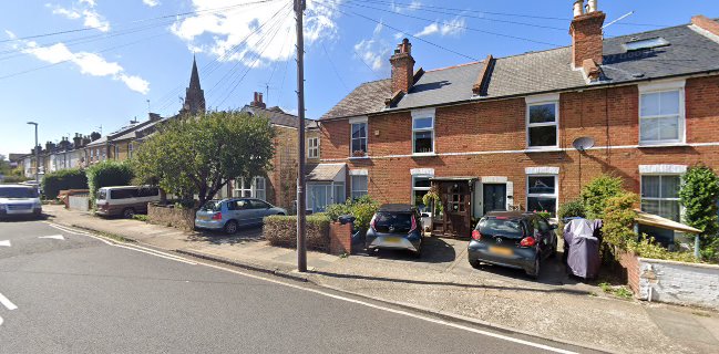 Designer Cakes by Elle