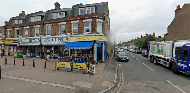 Welling DA16 1RT, United Kingdom