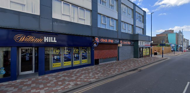 Clock Stop Cafe Bistro