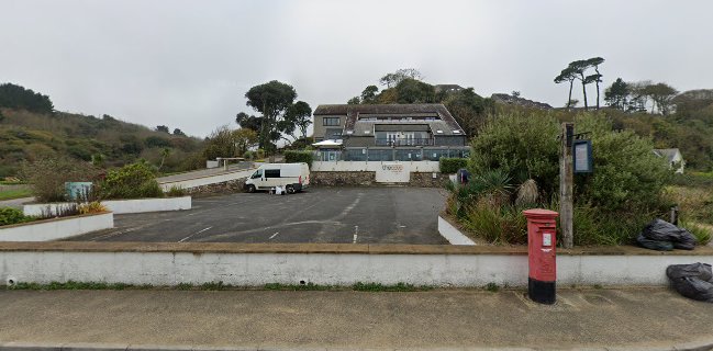The Cove At Maenporth