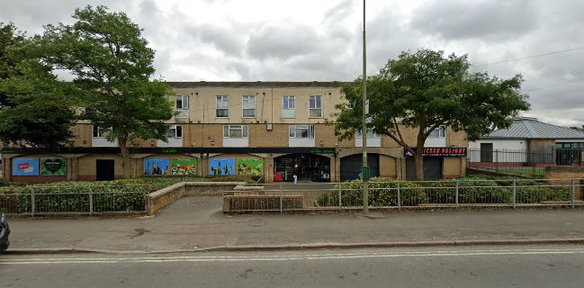 Opinii despre Chicken Delight în Banbury - Hospitality and gastronomy